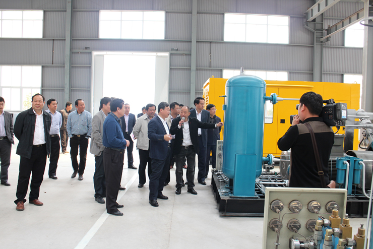 怀远县领导视察午夜看一级特黄A大片-夜晚在大炕上偷的弄-三P被狂躁到高潮失禁-被部长玩弄的人妻-无套内射CHINESEHD熟女